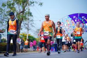 BIB: 45280, 4126
                            <button type="button" onclick="openModal(10105002)" class="btn btn-primary btn-sm float-right btn-popup" data-toggle="modal" data-target=".modal-high-quality">
                        <i class="fas fa-shopping-cart"></i> Add to Cart
                    </button>
                                            <button type="button" onclick="isThisMe(10105002, true)" class="btn btn-success btn-sm float-right btn-popup btn-isme hidden" data-toggle="tooltip" data-placement="bottom" title="นี่คือรูปของคุณใช่ไหม คลิกที่นี่เพื่อเอาเข้าอัลบั้ม">
                        <i class="fas fa-plus"></i> Add to album
                    </button>
                    <button type="button" onclick="isThisMe(10105002, false)" class="btn btn-warning btn-sm float-right btn-popup btn-isnotme hidden">
                        <i class="fas fa-ban"></i> Remove from album
                    </button>